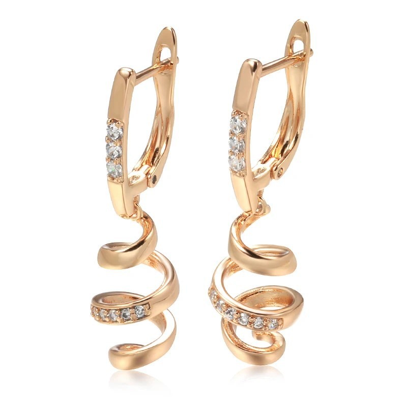 Light Luxury D-shaped Earrings