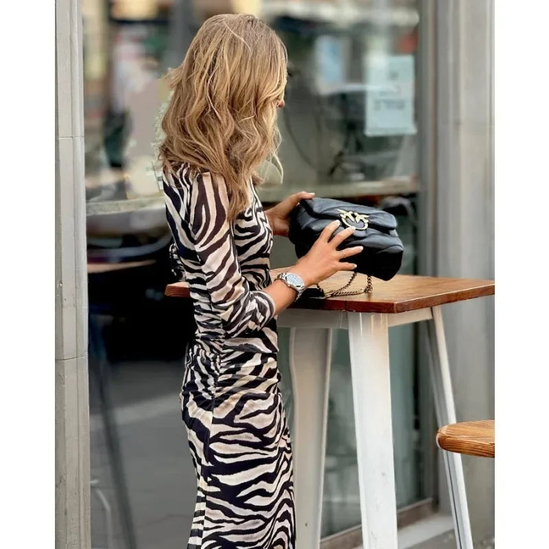 2023 New Women's Zebra Pattern Velvet Stretch Slim Dress Women Round-Neck High Waist Dress