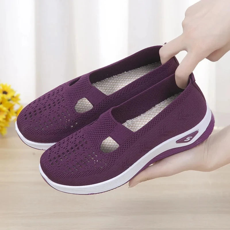 2024 New Fashion Mesh Shoes Women Shoes Mesh Sports Shoes Breathable Flats Soft Sole Casual Sneakers