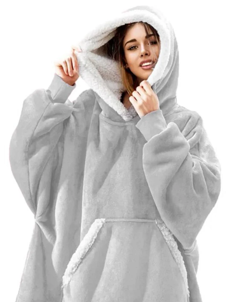 Hoodie Blanket Women Oversized Fleece Hoodie Sweatshirt Female Winter Warm Blanket with Sleeves Giant Plush Tv Blanket Hoody